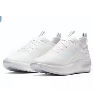 NIKE Air Max DIA